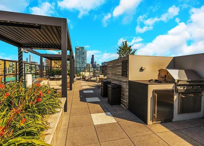 Luxurious 3bd Penthouse L Private Patio L Gym L Stunning Rooftop Apartamento *